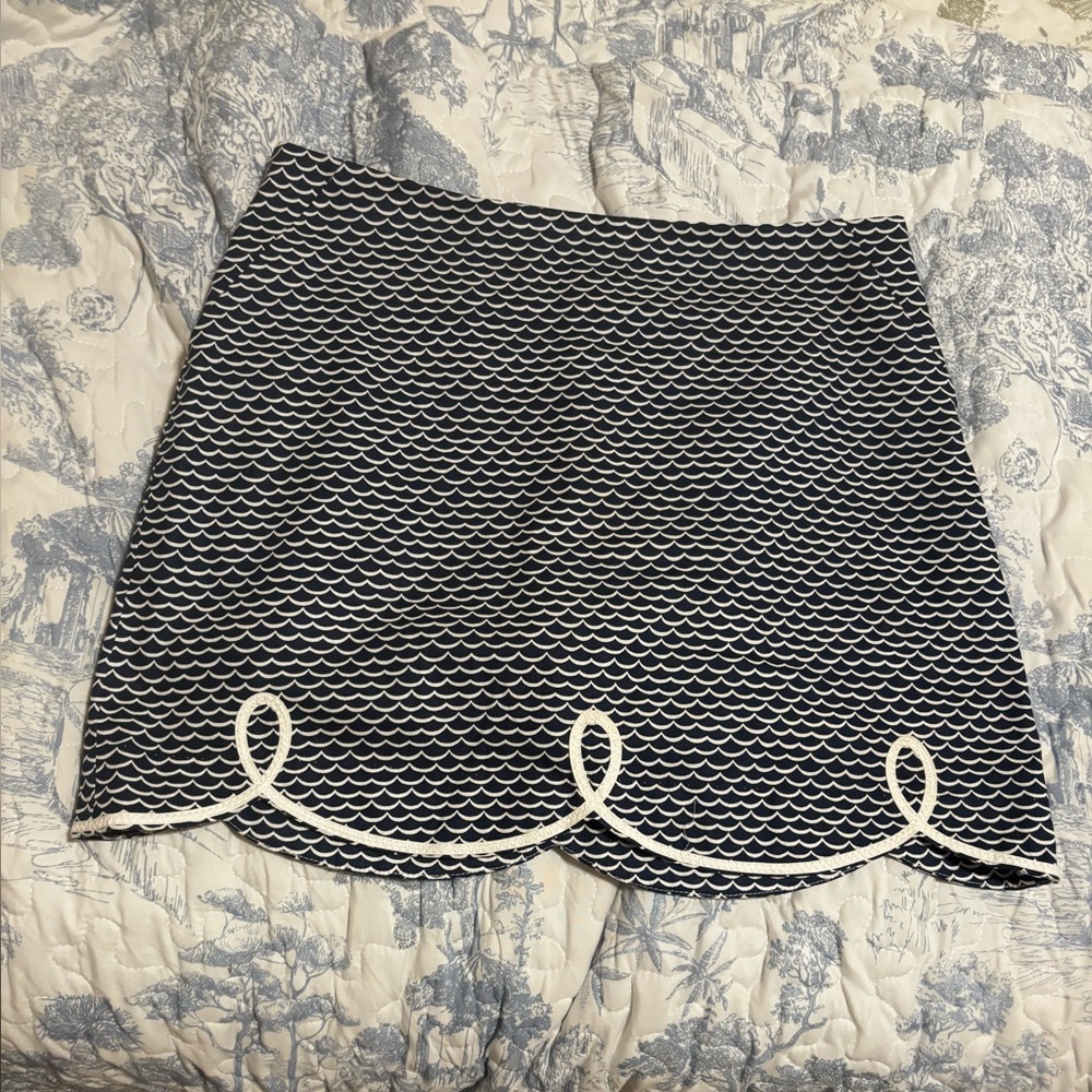 NWT Sydney Elizabeth sz 6 blue white Scalloped Hem Golf or casual Skirt skirt